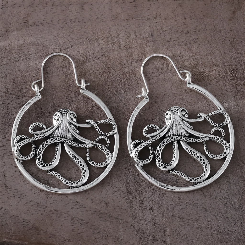 Vintage alloy octopus earrings with antique silver finish and retro animal design