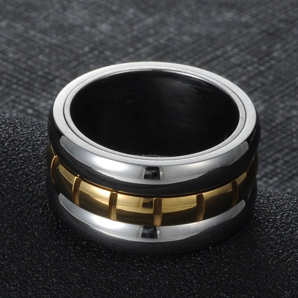 Gold titanium steel rotatable knuckle ring on finger, natural style, 17mm diameter, electroplated finish