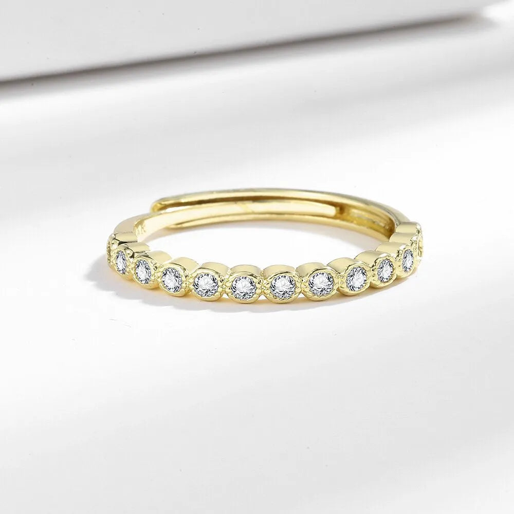Geometric open mouth tail ring with electroplated finish in white gold colour option