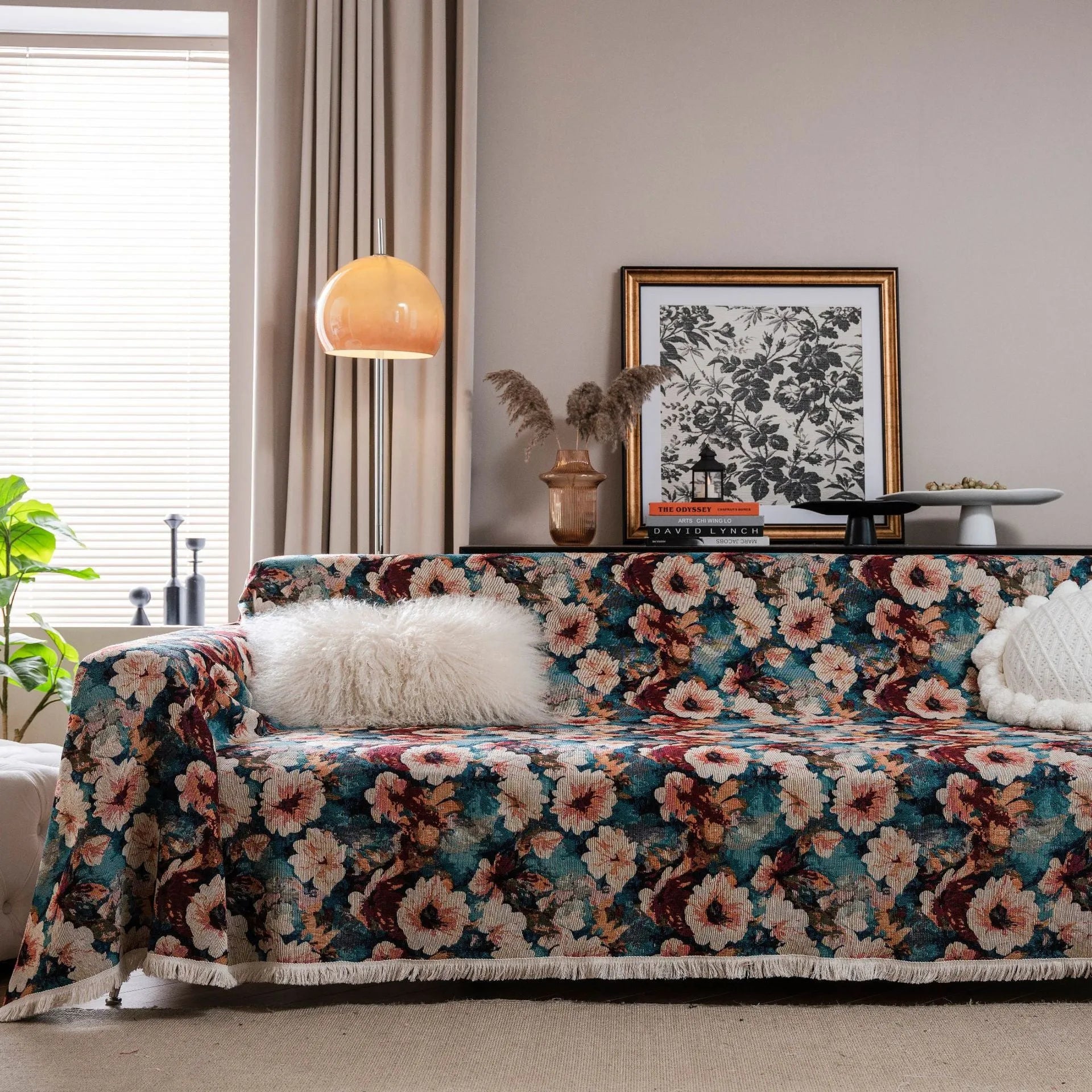 American country-style jacquard floral pattern sofa cover in thick retro fabric.