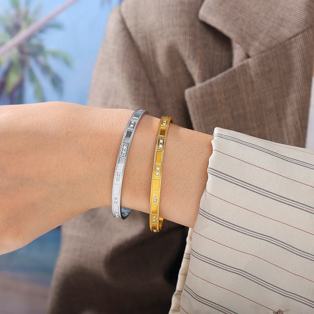 Gold buckle bracelet stainless steel open-end circle motif fashion OL