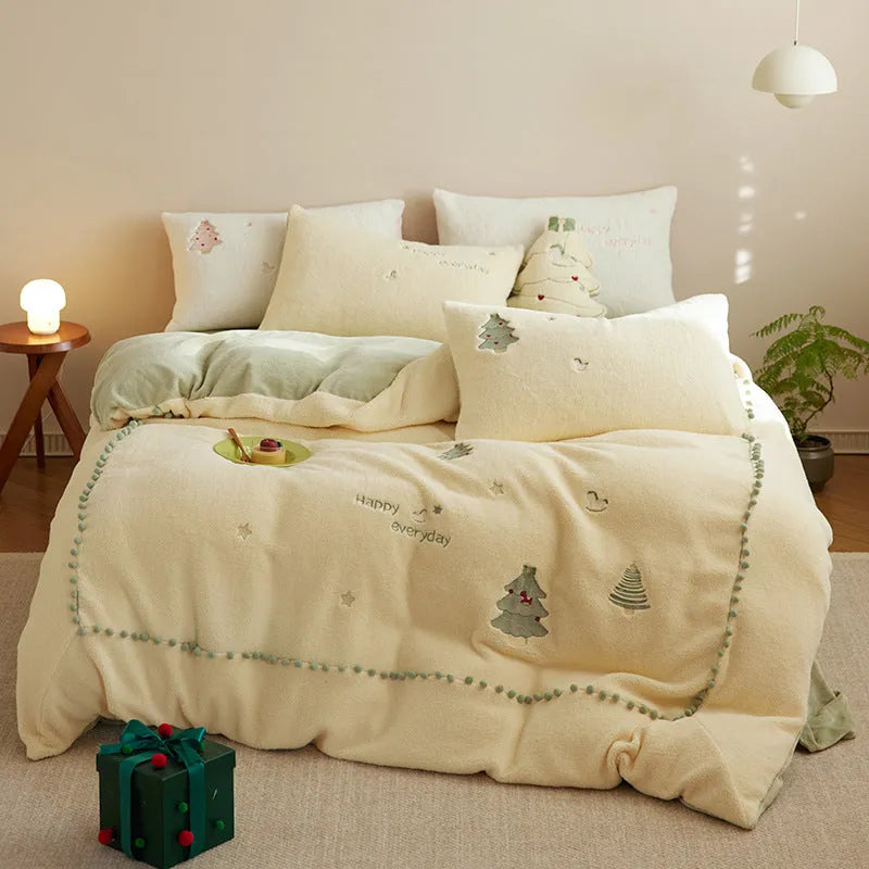 Princess style milk fibre bedding set with reactive printed Christmas tree pattern on quilt cover
