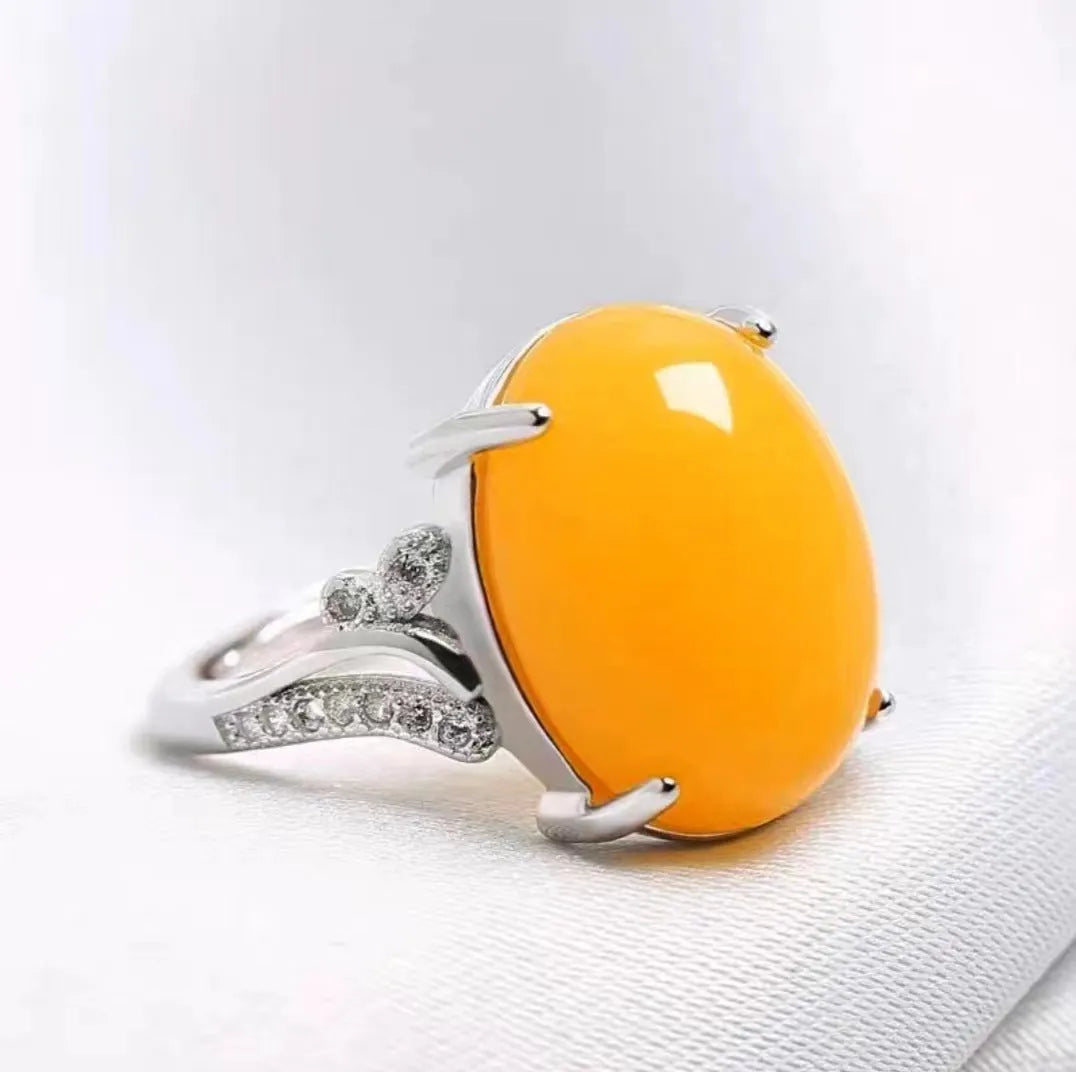Adjustable alloy ring with geometric pattern in five colour options