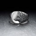 Men's geometric wolf head ring in silver alloy with angular detailing and European retro style