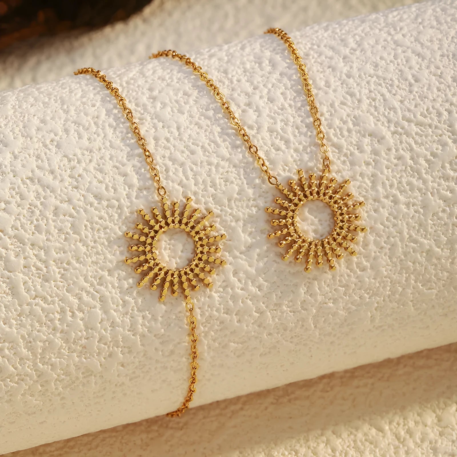 SUNFLOWER series women's gold geometric chain necklace and bracelet jewellery set on display