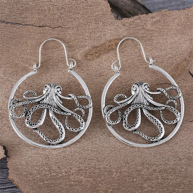 Vintage alloy octopus earrings with antique silver finish and retro animal design