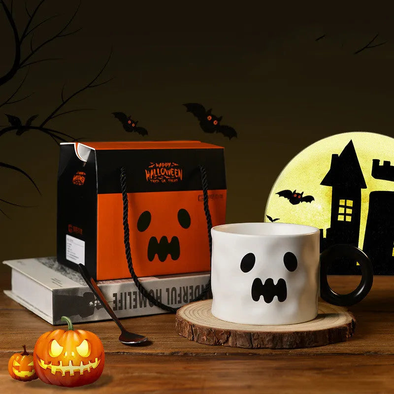Pumpkin ceramic mug with handle, 15cm height, orange colour, includes dessert spoon and gift box, Halloween party favour