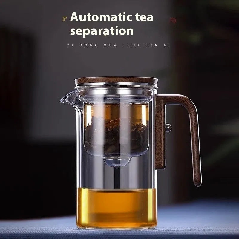 Glass teapot with magnetic water separation, walnut wood handle, borosilicate glass body, 500ml or 700ml capacity