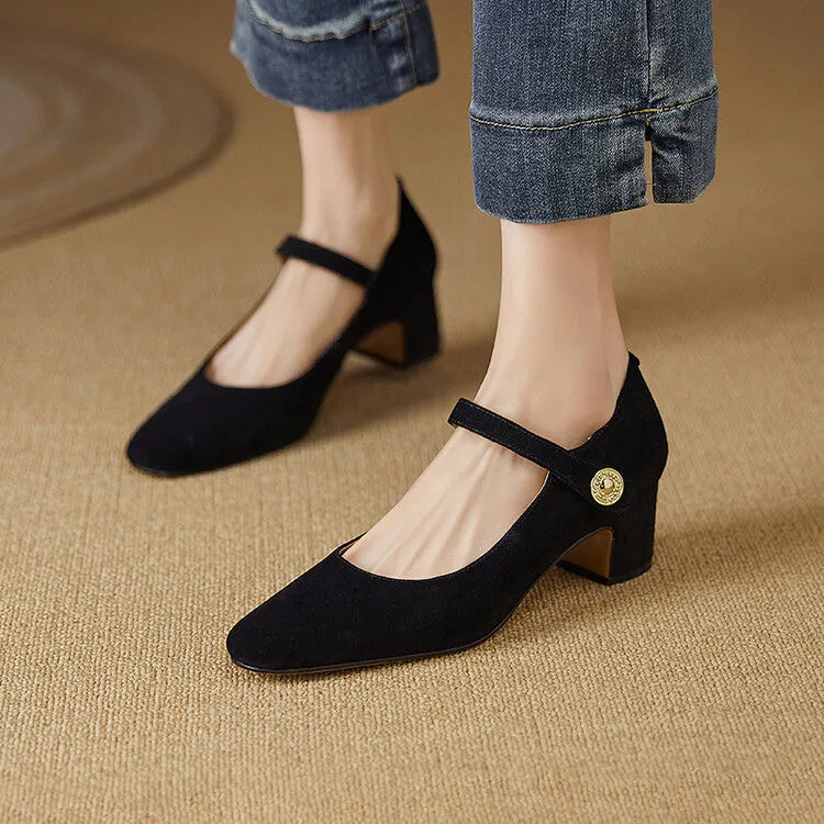 Women's Mary Jane chunky heel pumps in black suede with square toe and low-top profile