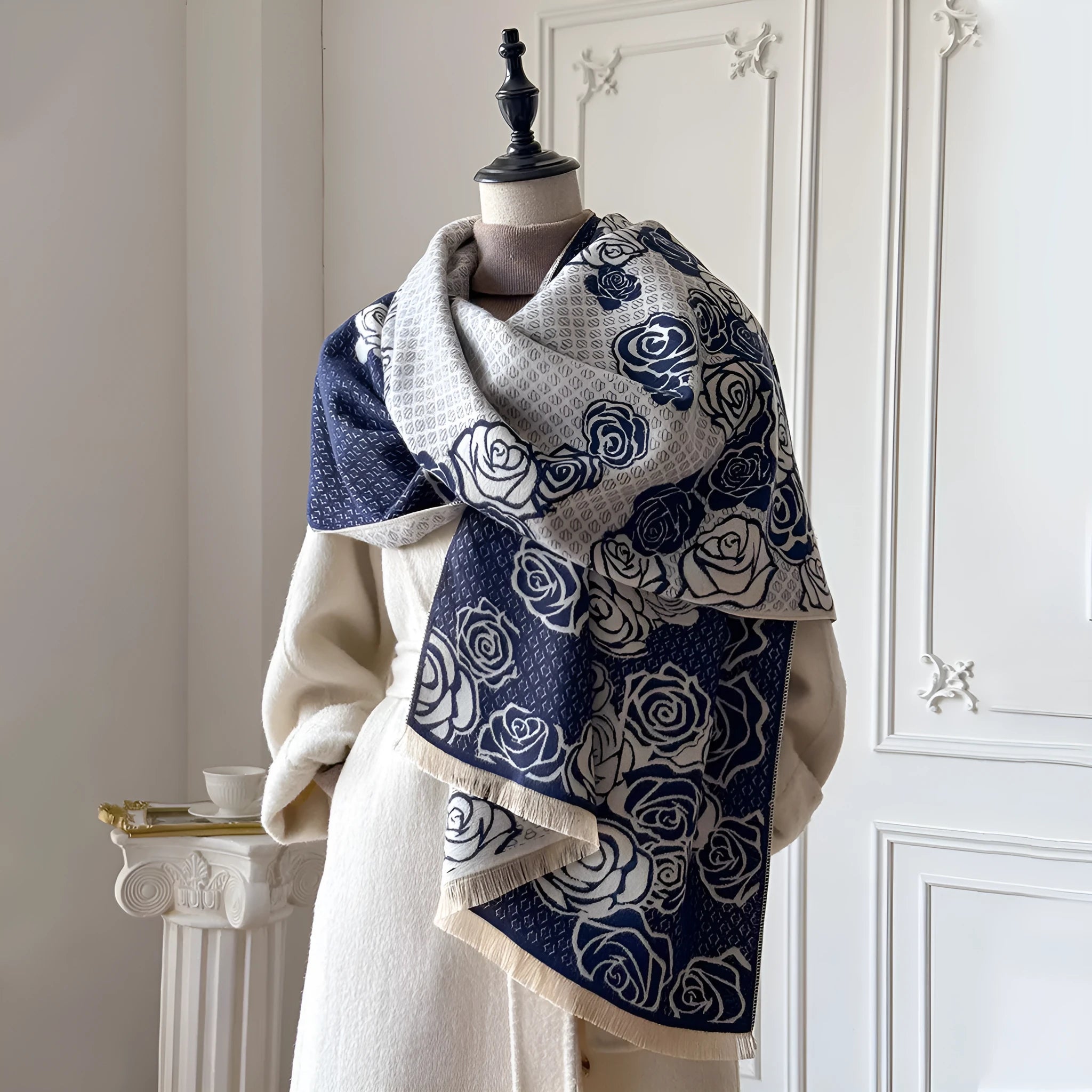 thick imitation cashmere scarf in gray with tassel detailing, 185x65cm