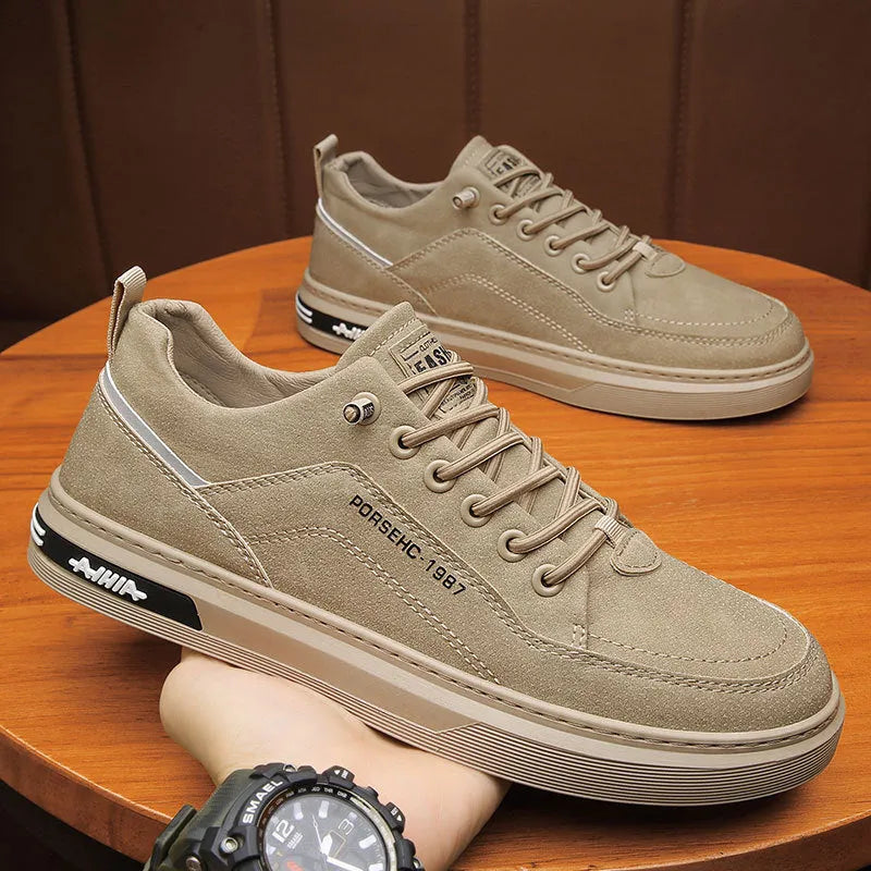 Men's waterproof casual shoes with rubber sole in khaki colour