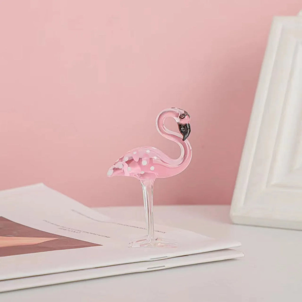 Pink crystal flamingo decorative sculpture for tabletop display in modern home décor