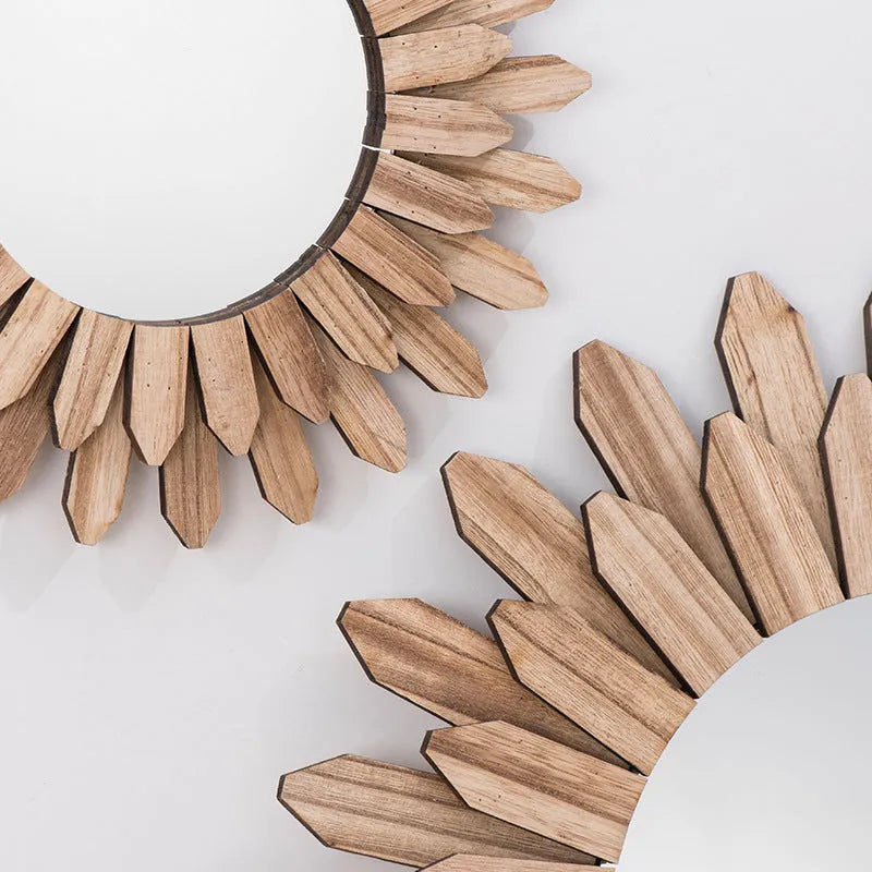European-style solid wood handmade finish hanging mirror with baked colour, 30cm diameter, wall decoration for homestay entrance