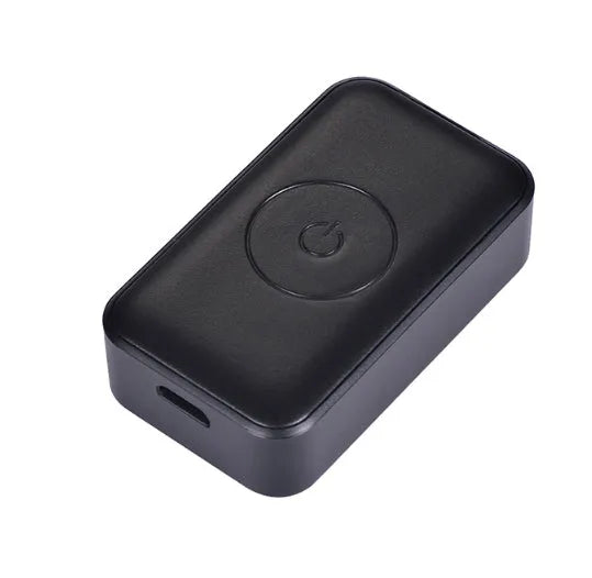 P03 Smart GPS Wireless Pet Tracker in black with ABS casing and 800mAh battery