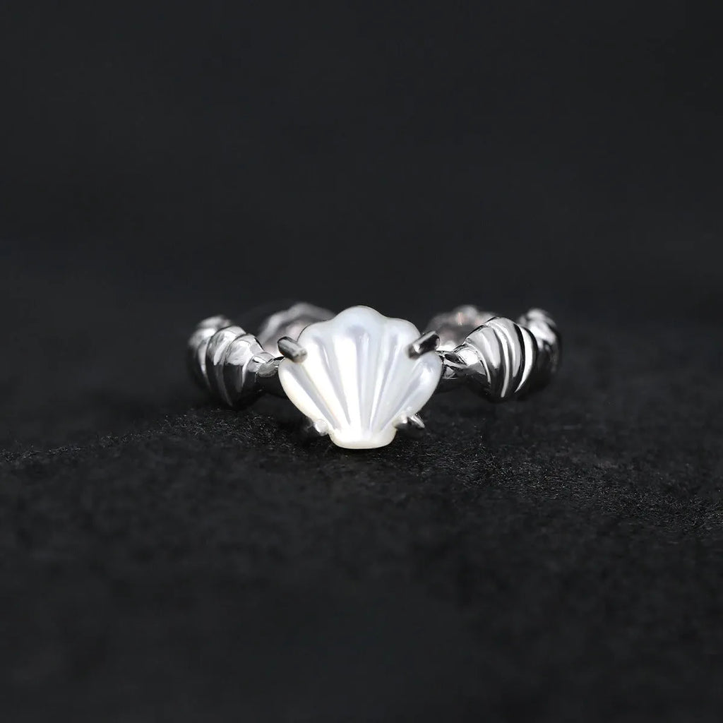 Adjustable silver ring with shell tiger eye design in white gold or 18K gold colour electroplated finish
