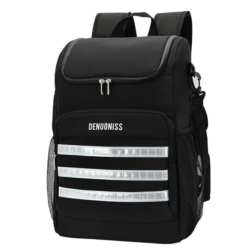 Breathable waterproof insulated backpack with bottle opener in black, 20L cloth construction