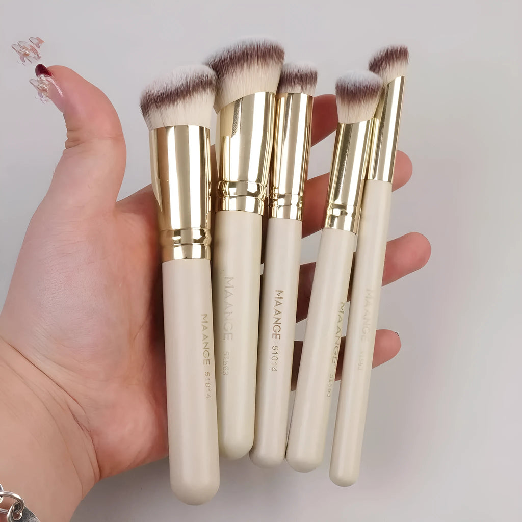 MAANGE 5-piece angled blush makeup brush set in apricot colour with synthetic bristles for powder and foundation application