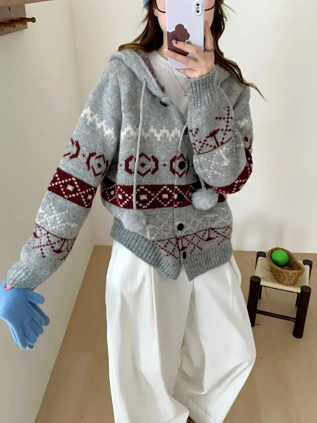 Women's brocade sweater coat with geometric pattern in milky white colour
