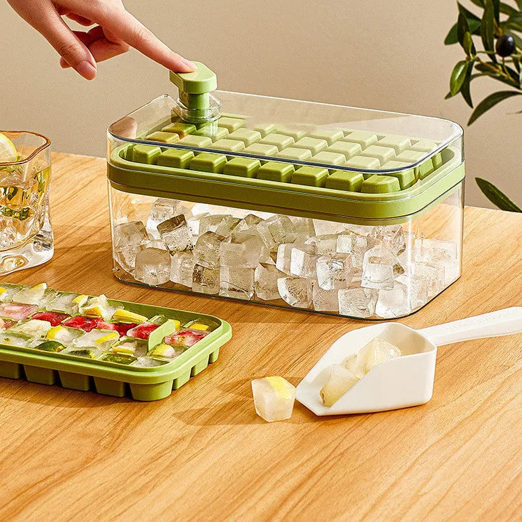 One-button press plastic ice cube tray mold with green storage box lid, stackable design