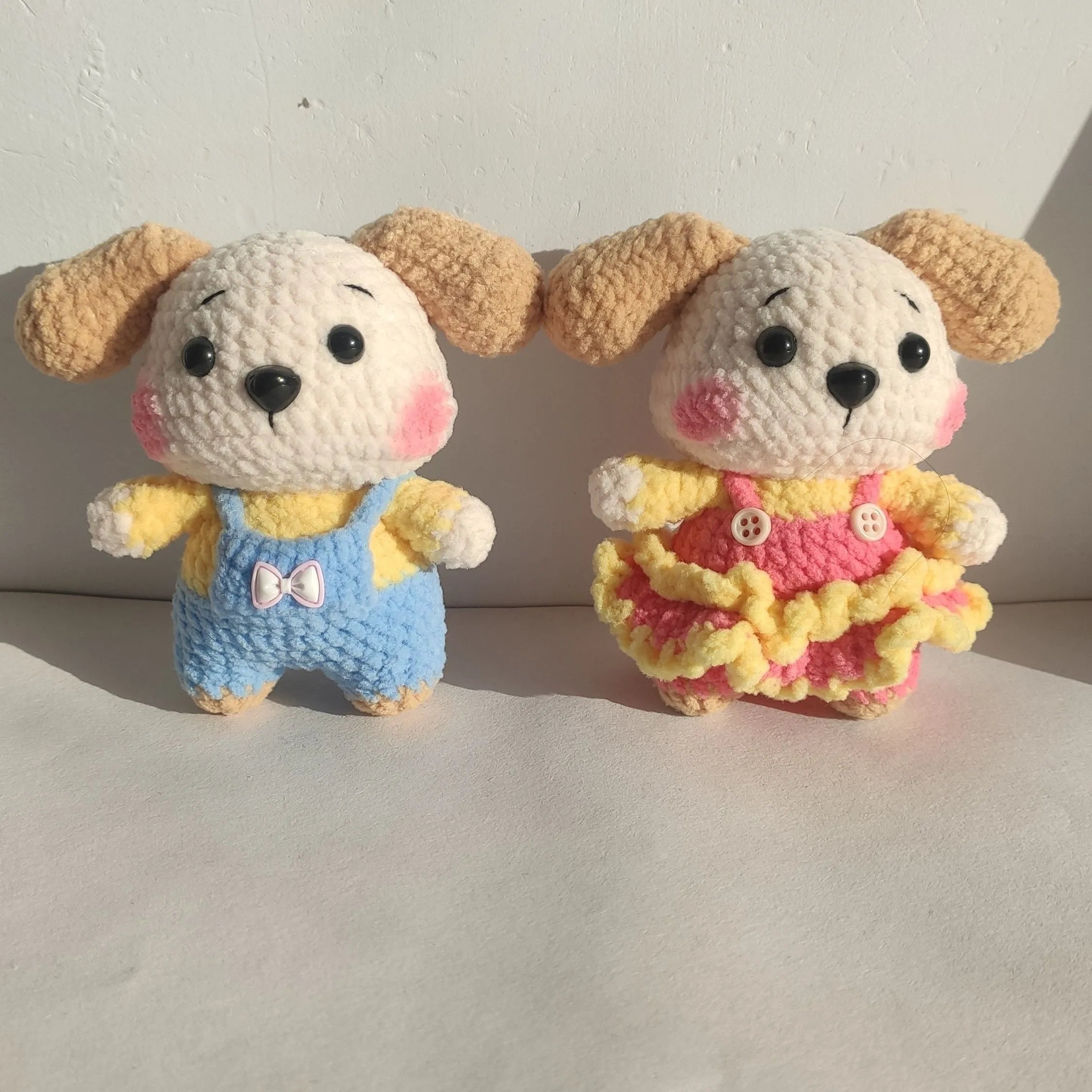 Finished couple zodiac dog pendant with wool surface and key chain in pinafore dress style