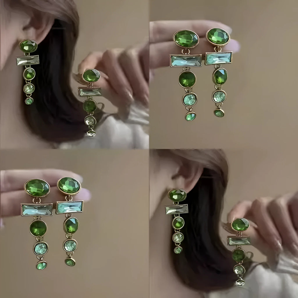 Retro green gradient Chinese style earrings with geometry shape and tassel design