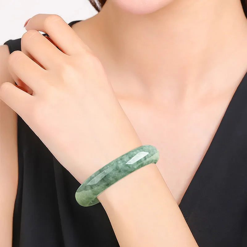 Natural emerald bean green jade bracelet for women, simple style, certificate and gift box included