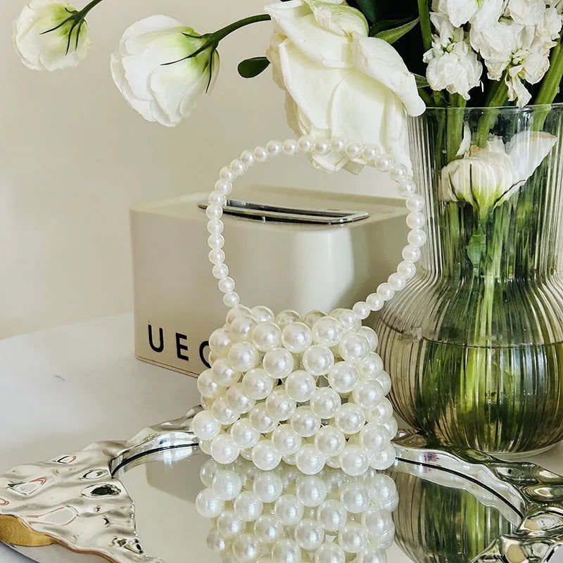 Mini crossbody handbag for women in imitation pearl with geometric pattern, ultralight and breathable design