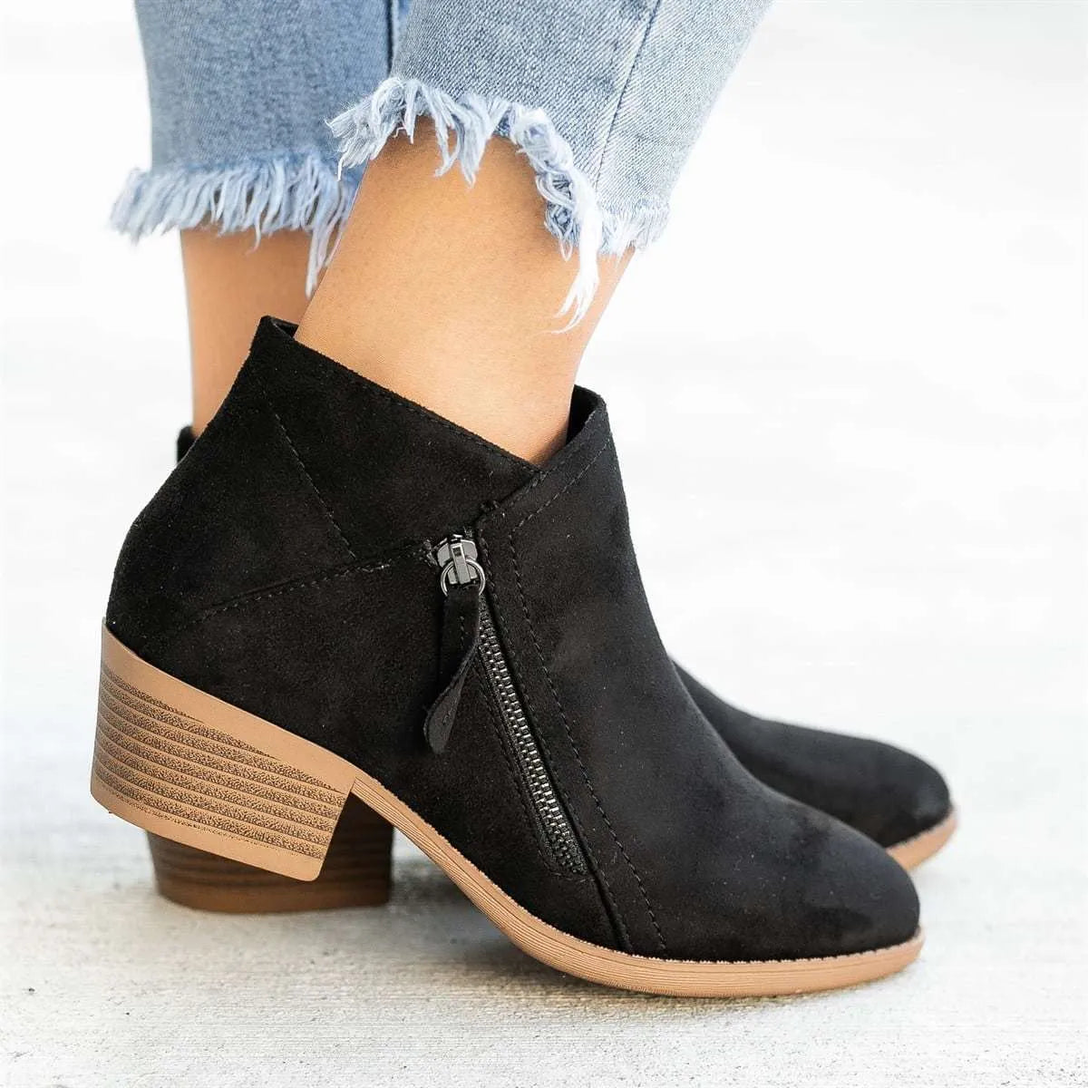 Women's low heel side zipper ankle boots in suede leather – pointed toe, thick heel, available in blue