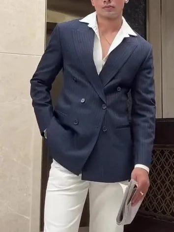 Men's striped double-breasted blazer in regular fit polyester for daily wear