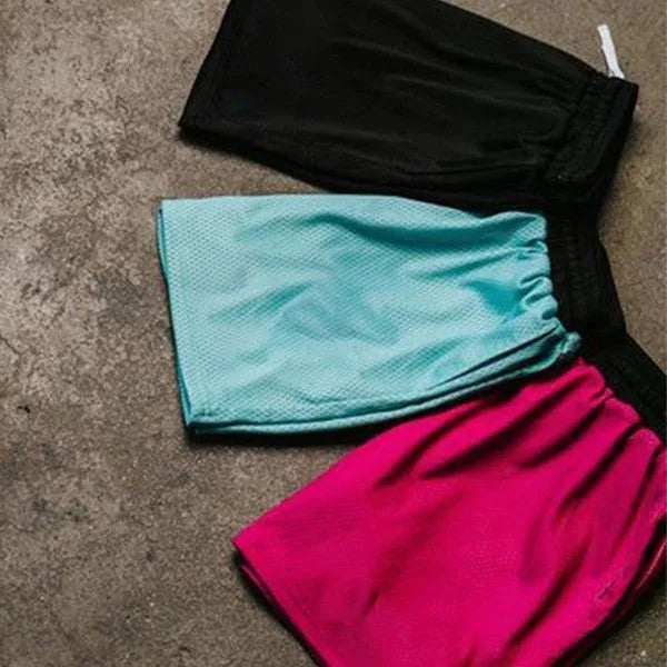 Men's mesh quick-drying shorts in solid colours for summer running and fitness training