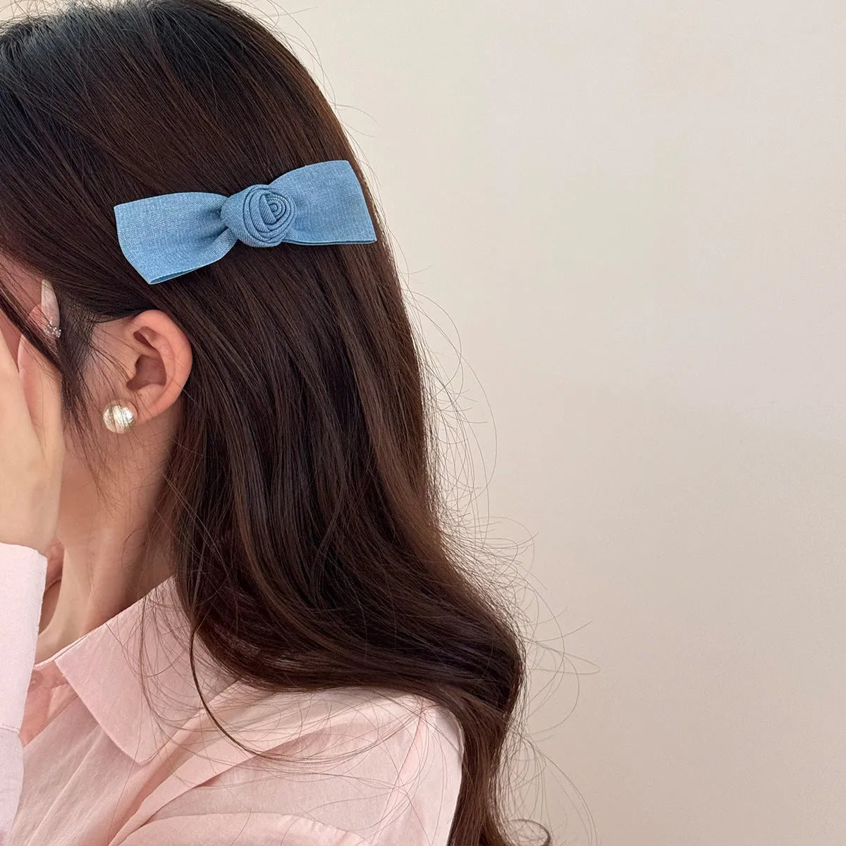 Cloth hair barrettes set with blue bow, beige lace, and pearl butterfly styles for women