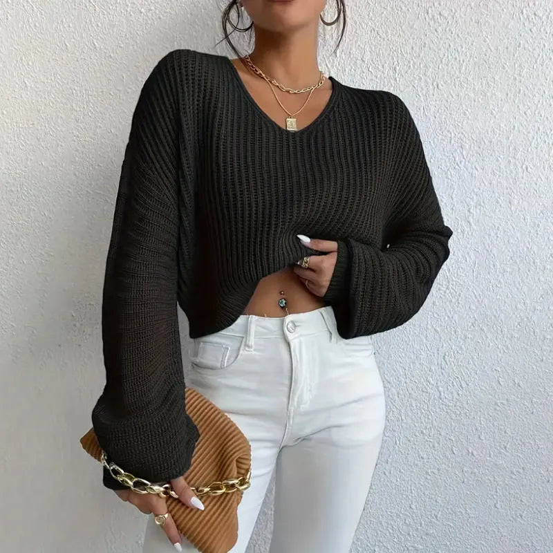 Solid colour women's polyester pullover top with long sleeves in black, pink, green, sky blue, or dark red