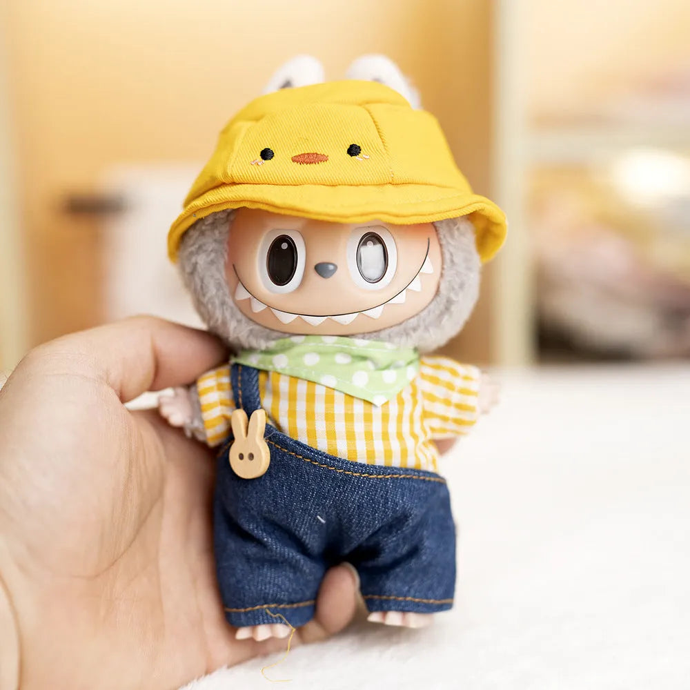 Small yellow duck plush doll wearing a hat, scarf, shirt, and suspender overalls, 17cm outfit set