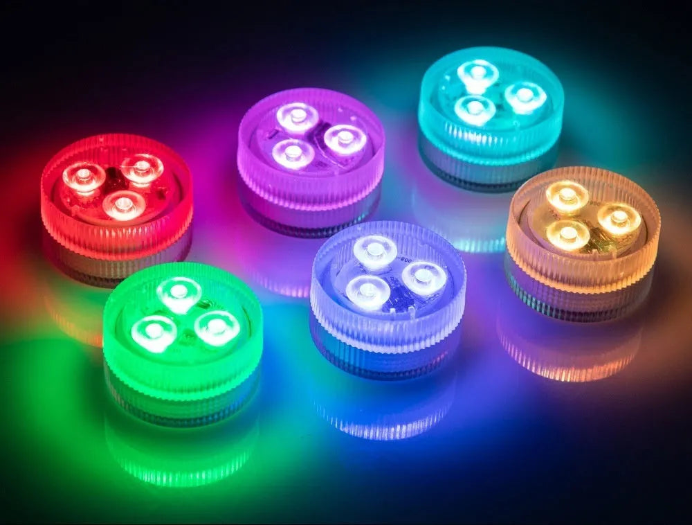 Waterproof remote control LED diving light for aquarium with plastic housing measuring 35mm by 18mm