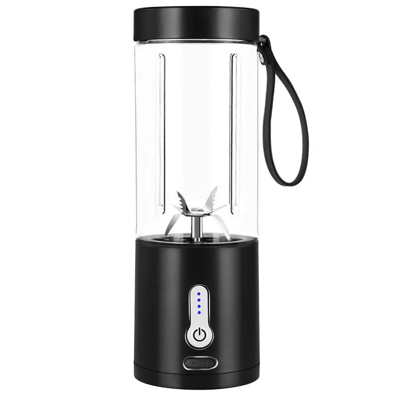 Portable 530ml rechargeable blender in black with lid and USB port, made from PC edible plastic
