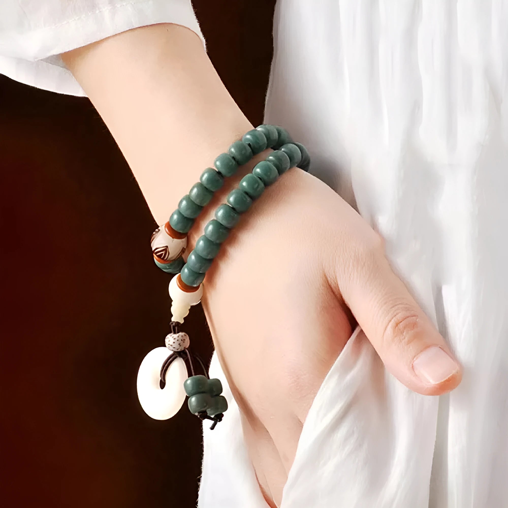 Natural bodhi seed bead bracelet with double ring safety buckle closure unisex style