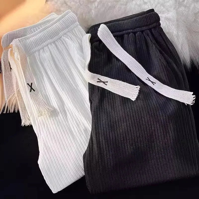 Ice silk thread men's loose straight casual trousers in black solid colour cotton fabric leisure pants