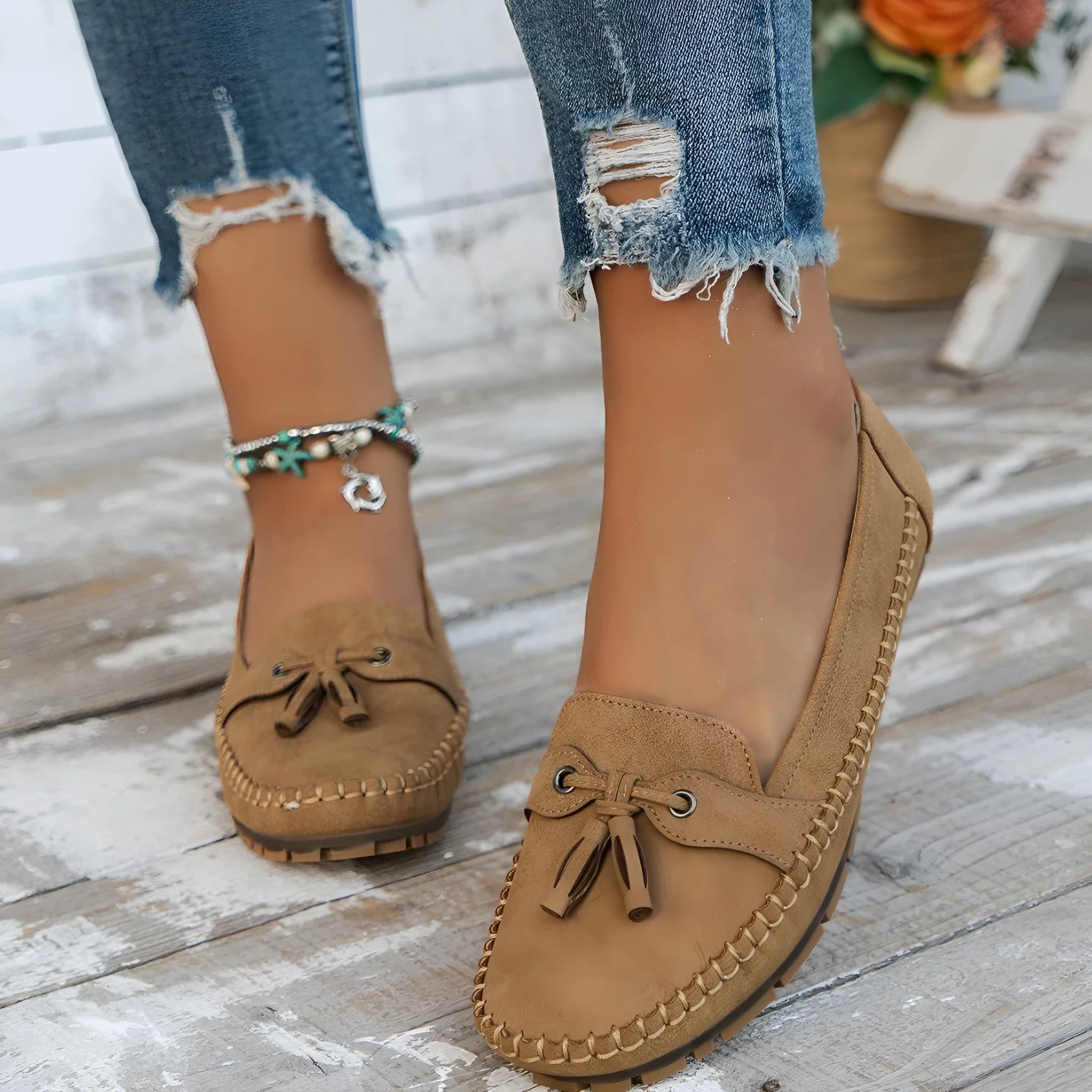Women's pure colour bow flat shoes in suede with round toe and low heel, apricot colour