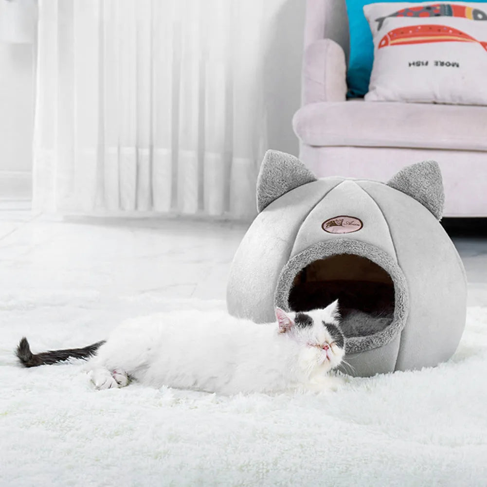 Winter cat nest fully enclosed sofa bed in grey, size XL 40cm, for indoor use
