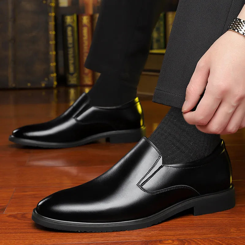 Men's black low top slip-on business casual leather shoes with rubber sole