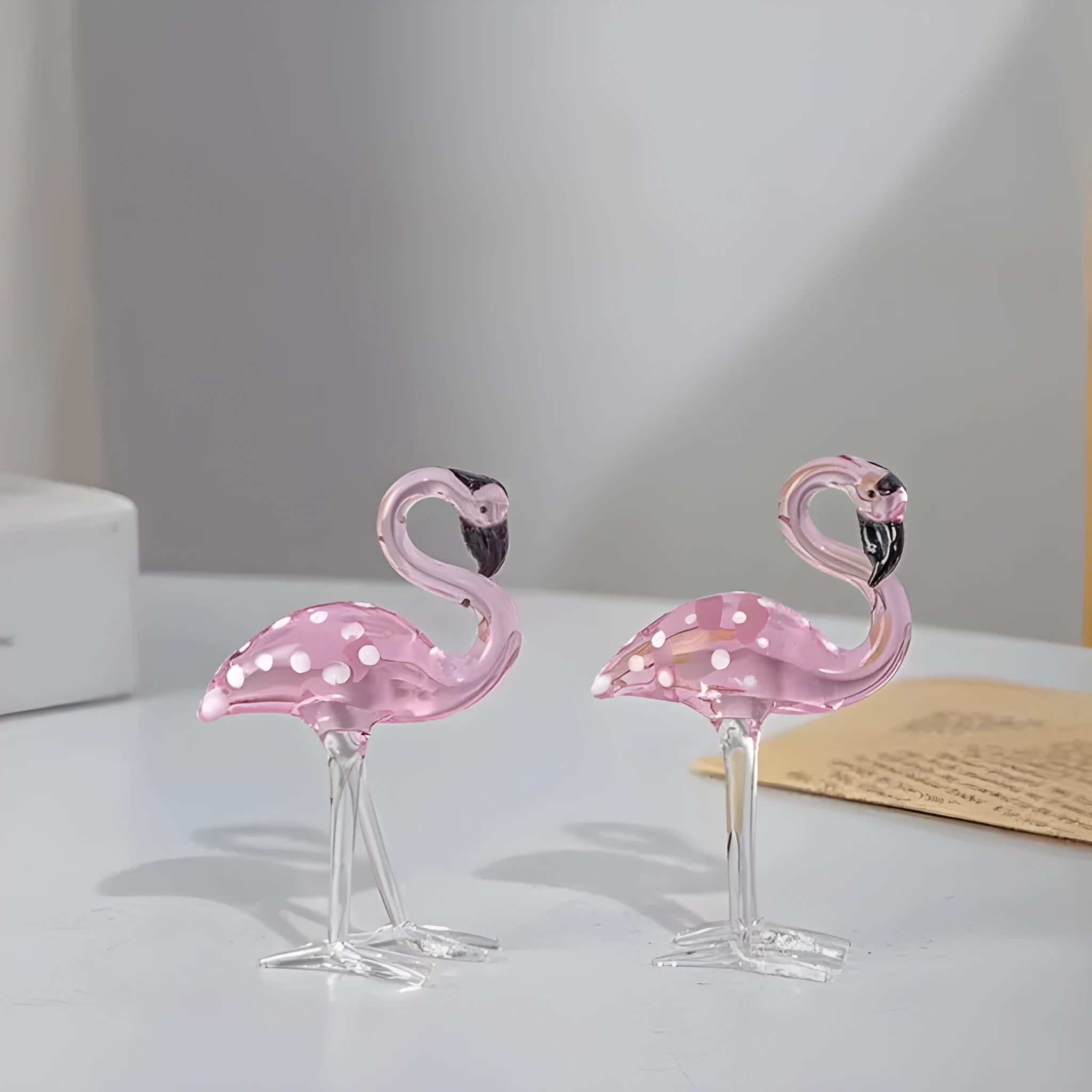 Pink crystal flamingo decorative sculpture for tabletop display in modern home décor