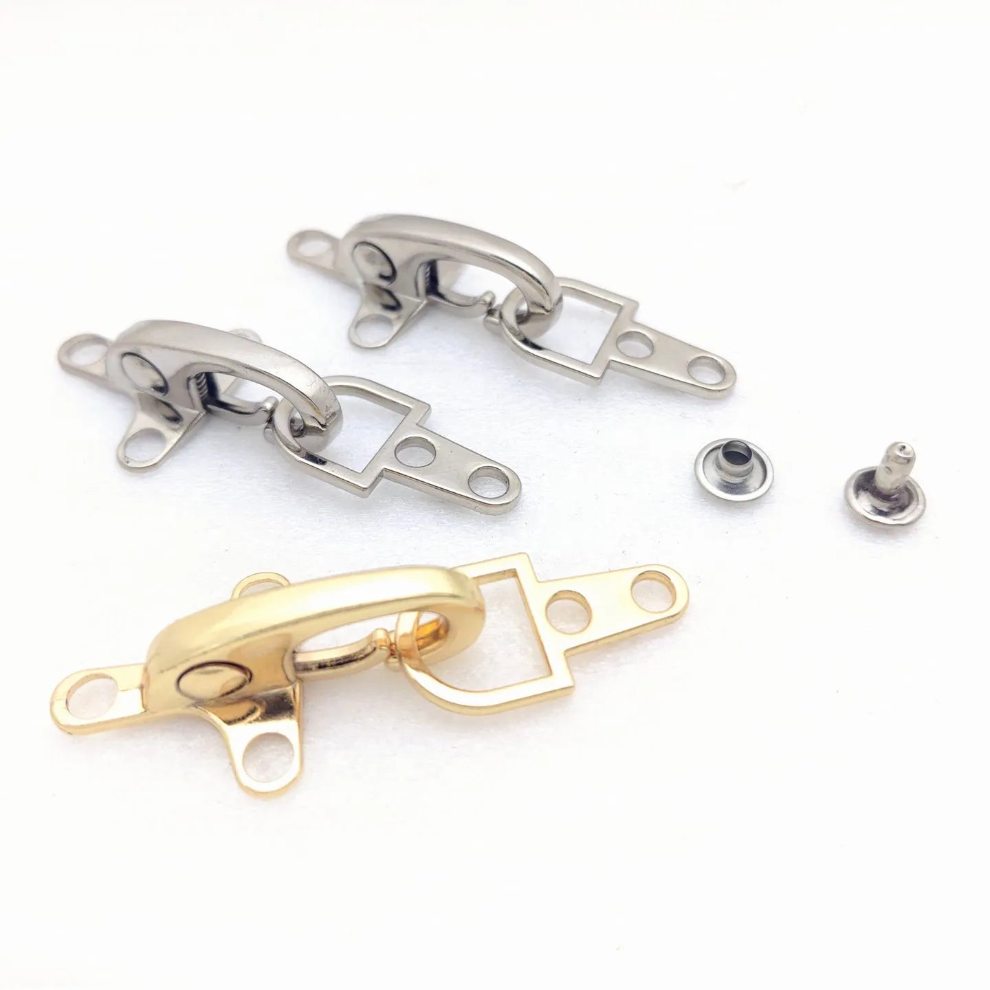 Alloy metal hanging buckle decoration aircraft shape 5.85cm zinc alloy