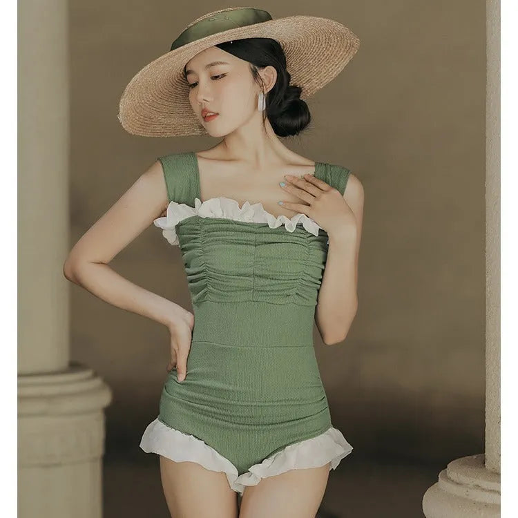 Triangle quick-drying slimming one-piece swimsuit in black with high-waist design Korean style