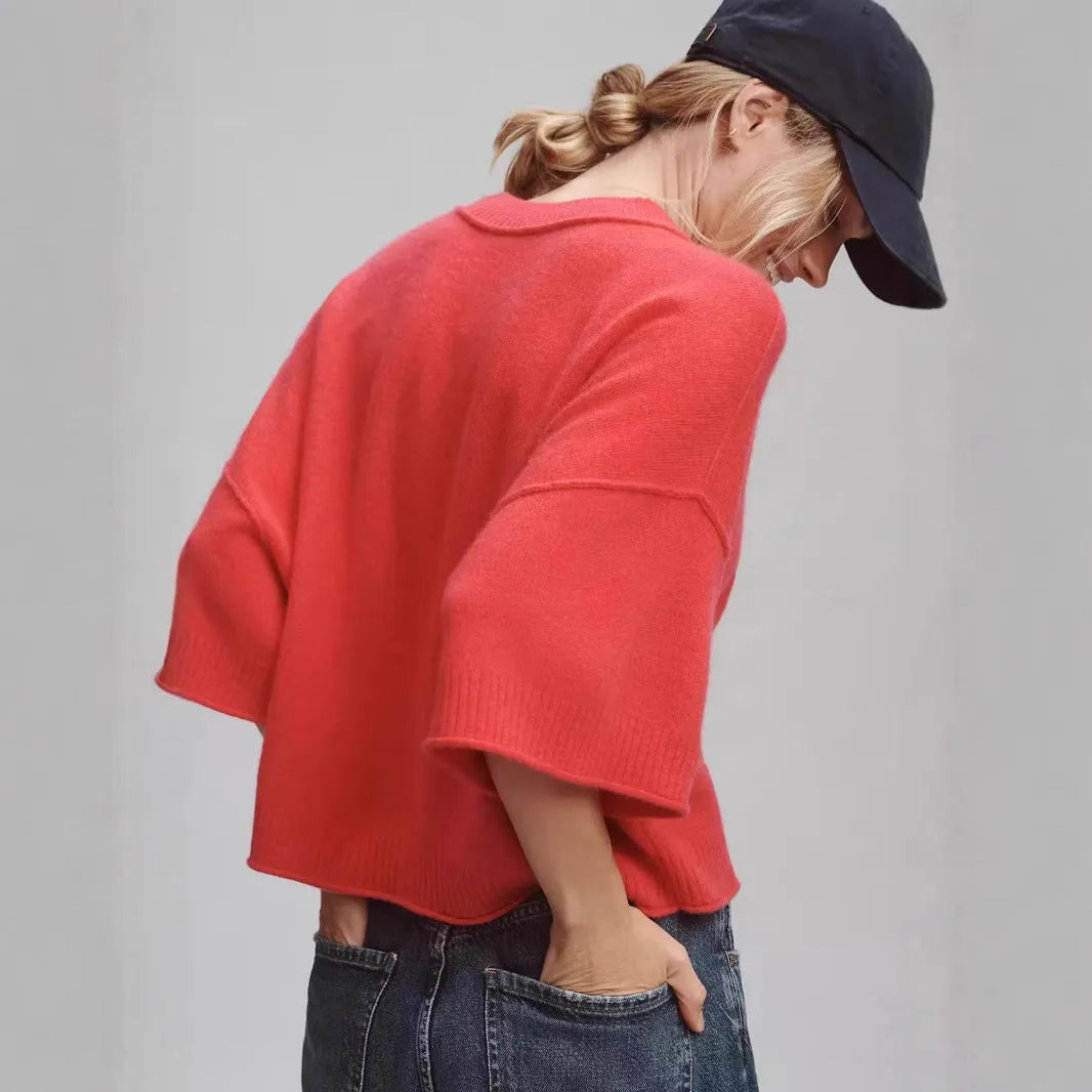 Women's red crop t-shirt in viscose fabric with regular sleeves and exposed navel styling