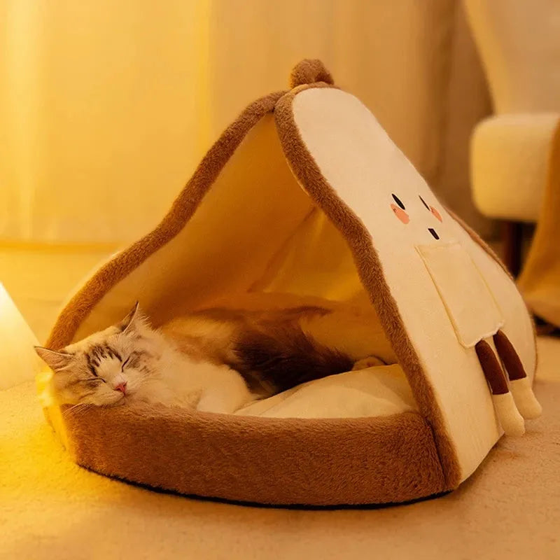 Warm winter cat tent made of felt in green colour, folded and ready for use