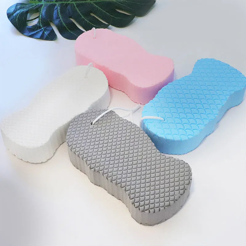 White 3D fish scale pattern bath sponge ball for gentle body exfoliation in the shower