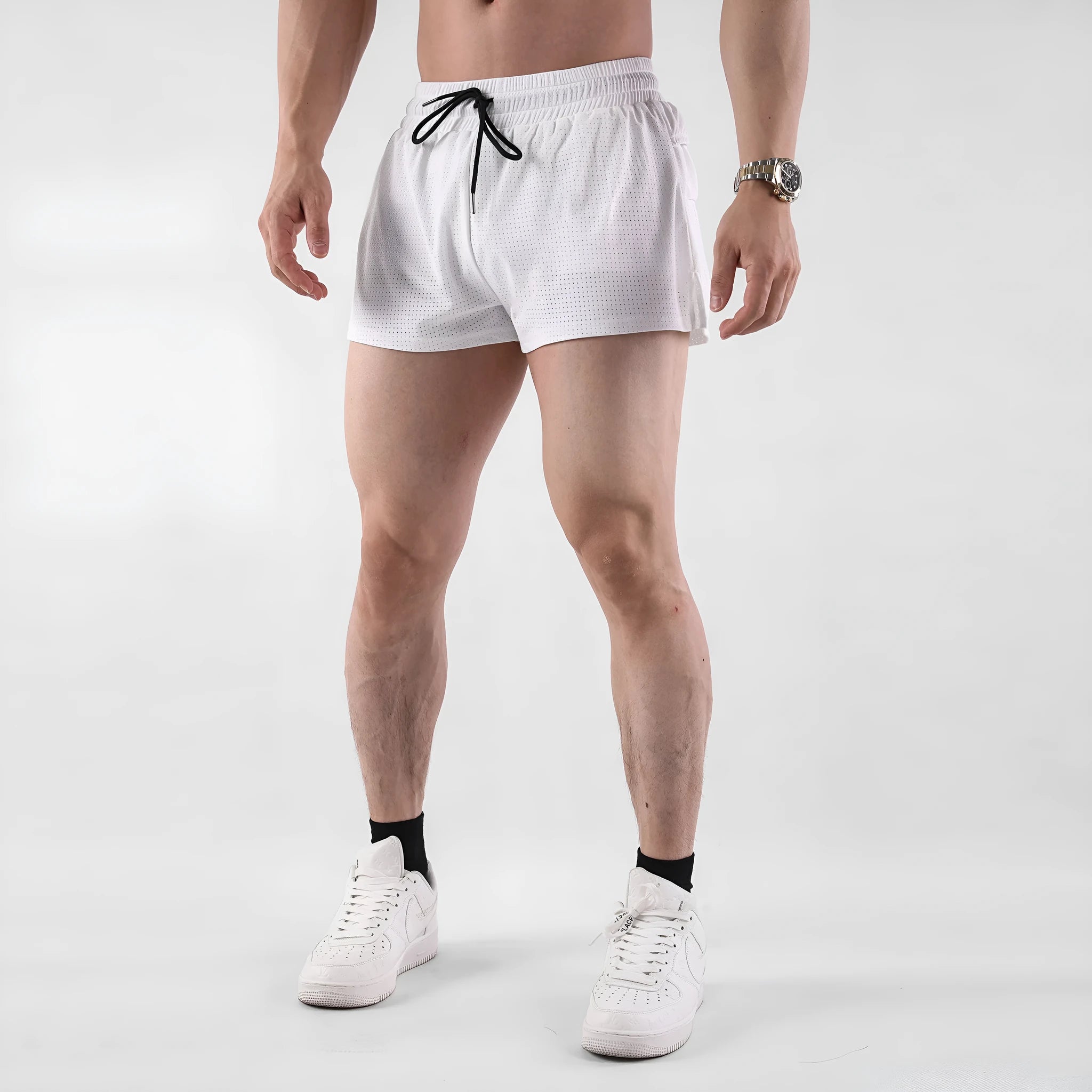 Men's quick-drying nylon summer shorts in black or white with mid waist design