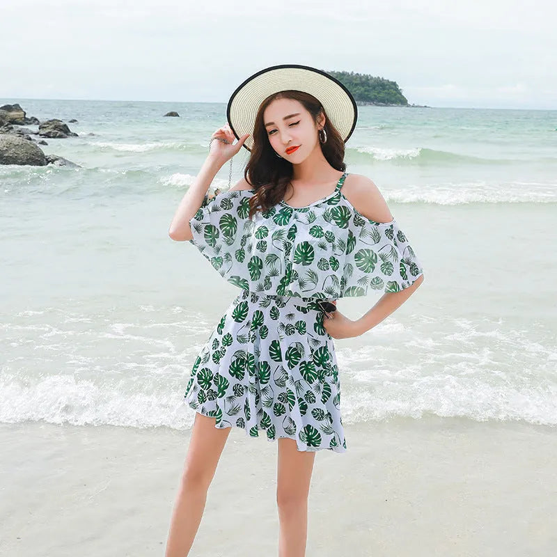 Women's one-piece printed swimsuit in polyester, black letter style, swimming and wading use
