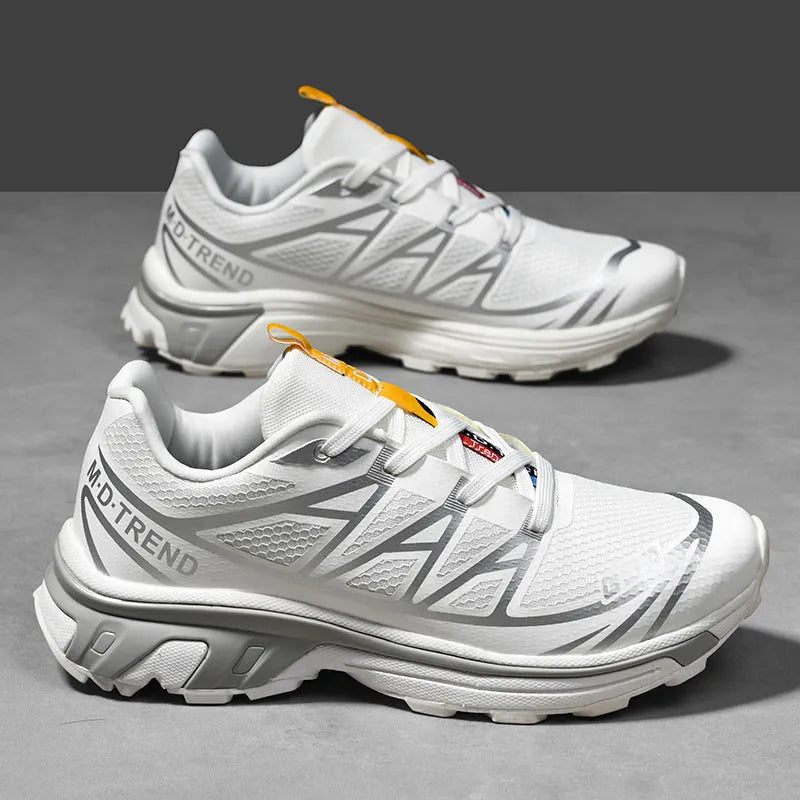 Low-top leisure hiking shoes with artificial leather upper and rubber soles in multiple colour options
