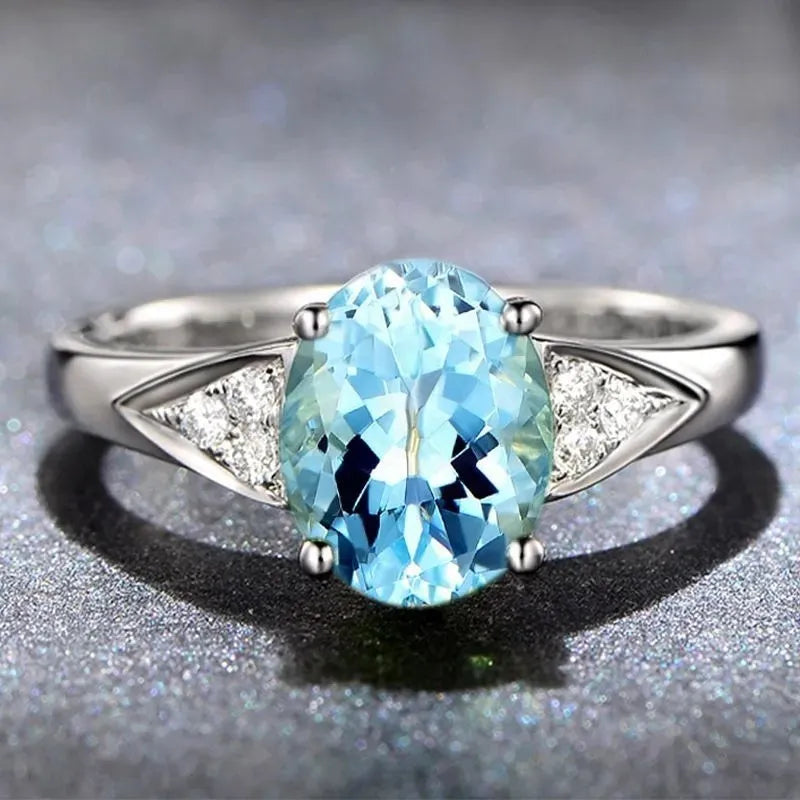 Women's zircon ring with heart, water drop, and bell patterns in court style design